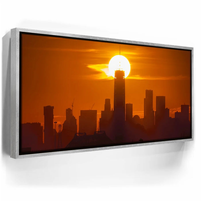 Featured image 8 for Lower Manhattan Sklyine Panorama And The Sun As Its Crown