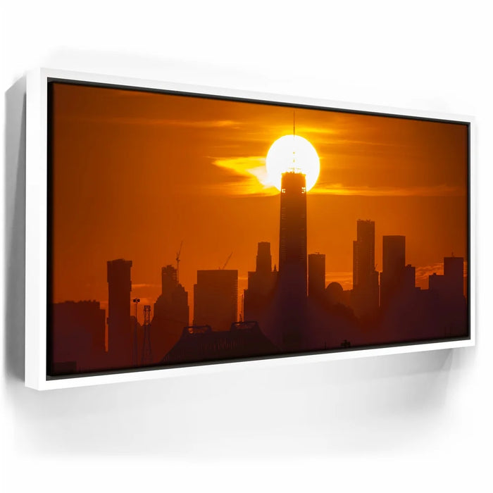 Featured image 6 for Lower Manhattan Sklyine Panorama And The Sun As Its Crown