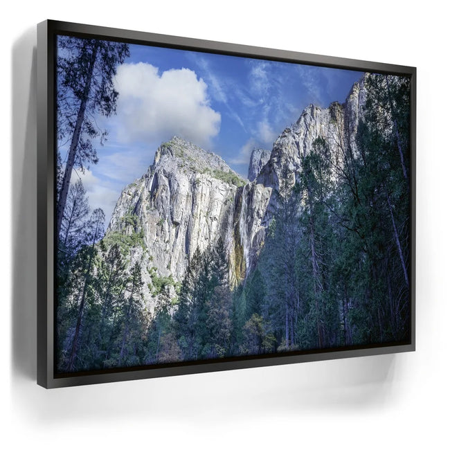 Featured image 5 for Majestic Bridalveil Fall Yosemite