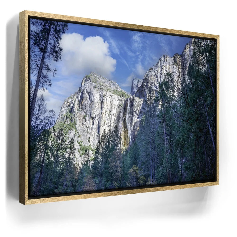 Featured image 7 for Majestic Bridalveil Fall Yosemite