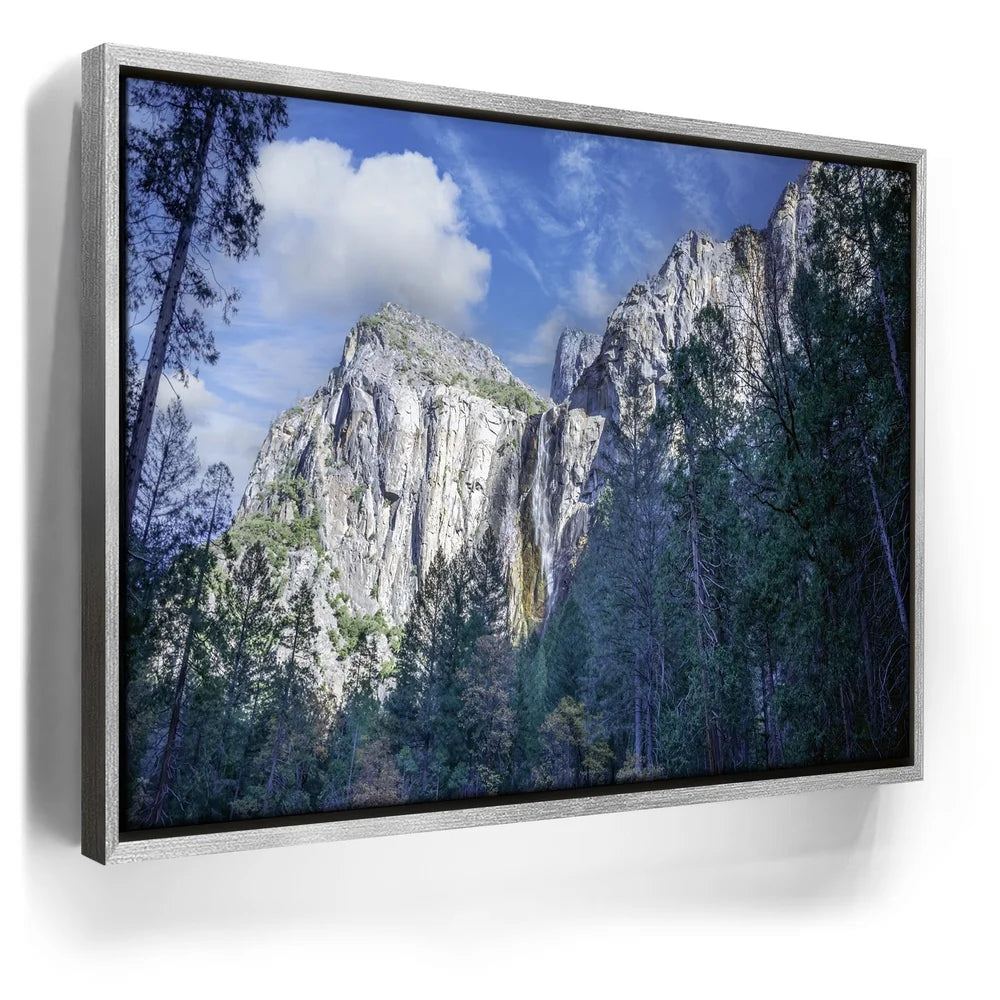Featured image 8 for Majestic Bridalveil Fall Yosemite