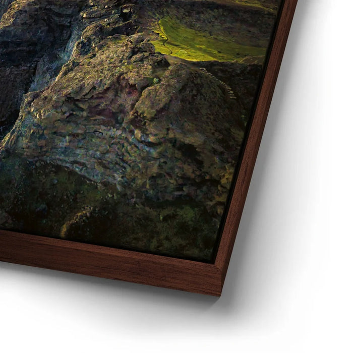 Featured image 14 for Majestic Canyon - Iceland