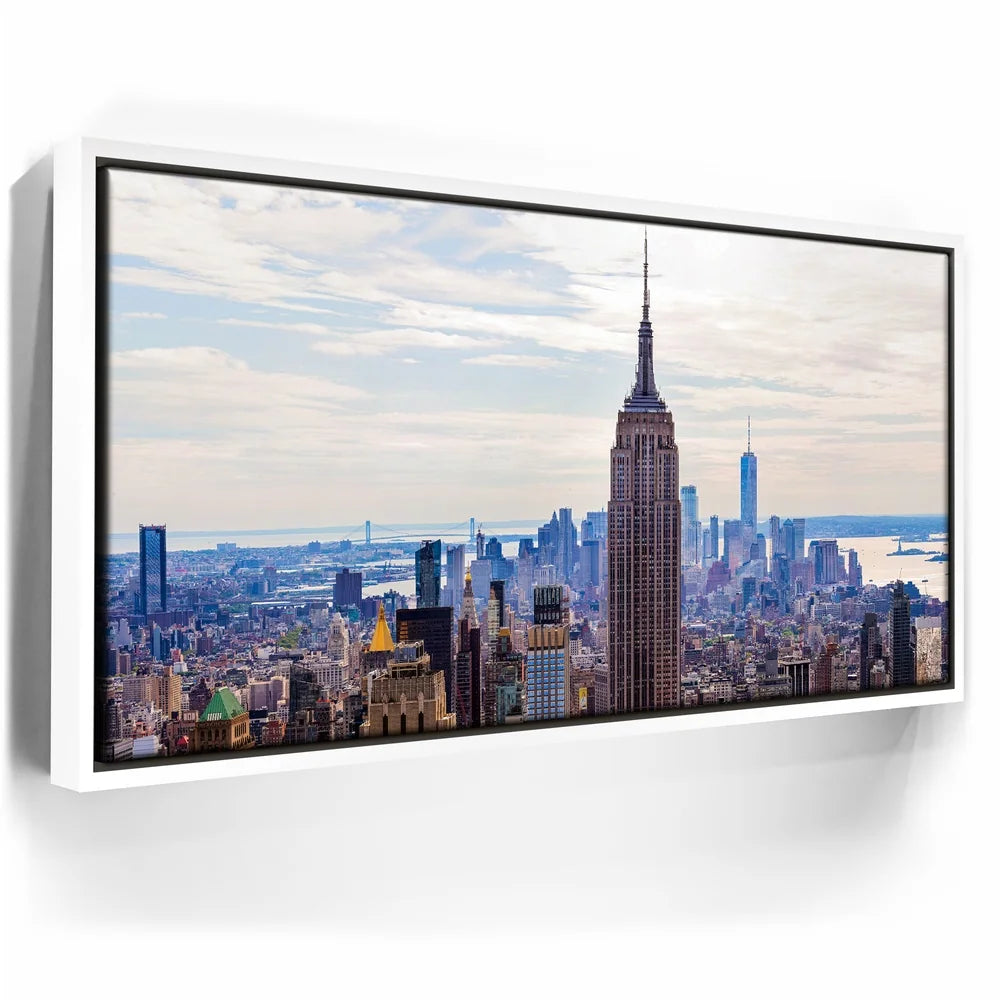 Featured image 6 for Manhattan With Empire State Building And 1 World Trade Center