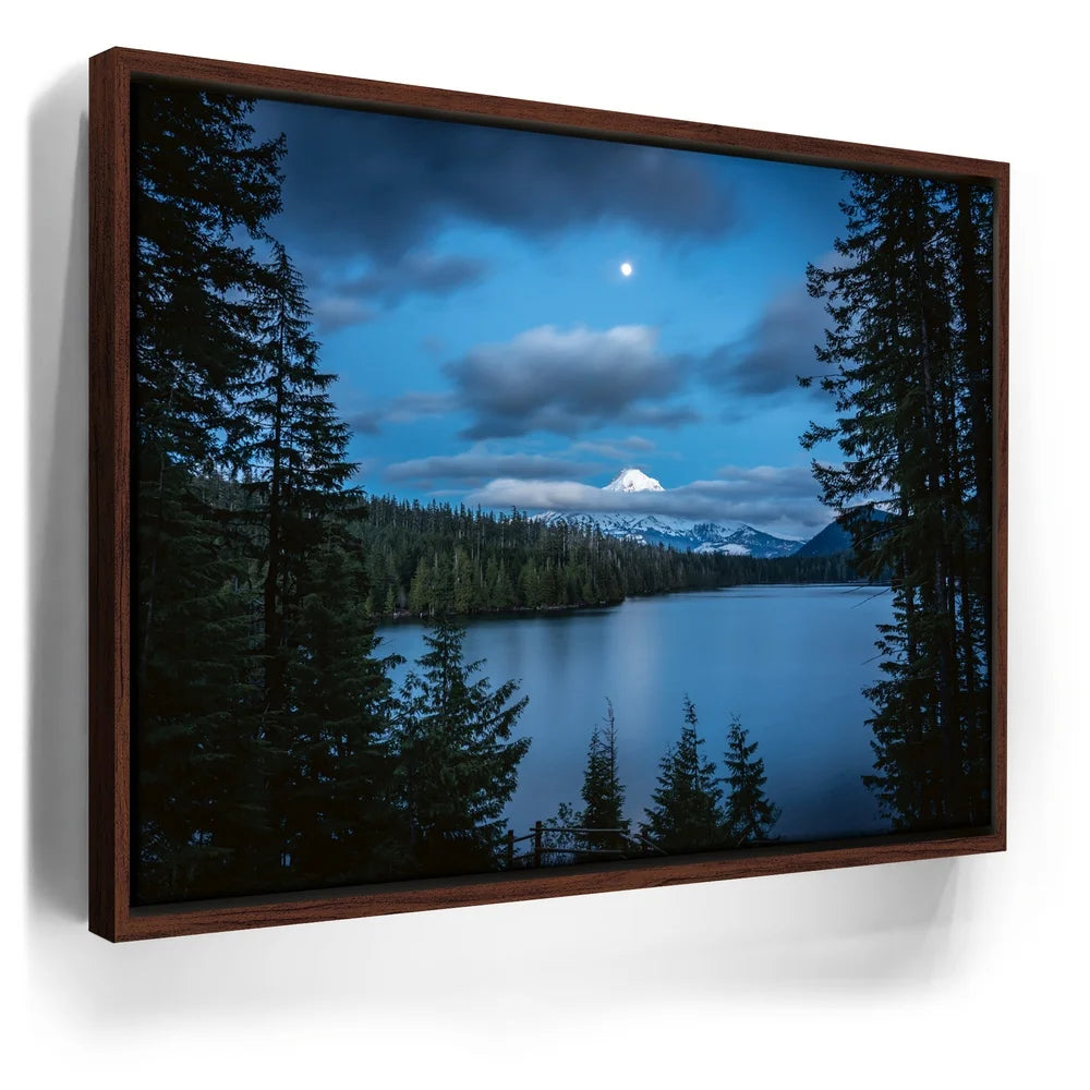 Featured image 10 for Mount Hood & The Moon