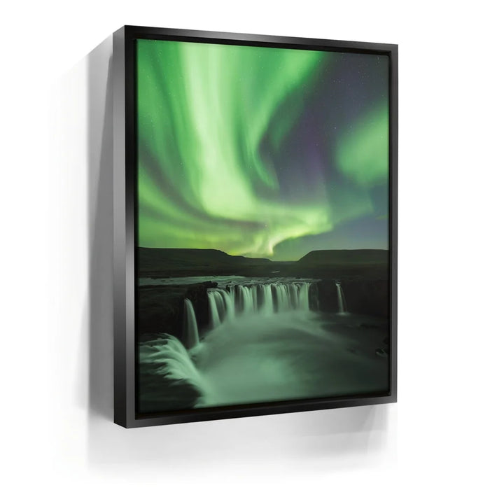 Featured image 5 for Northern Lights - Godafoss, Iceland