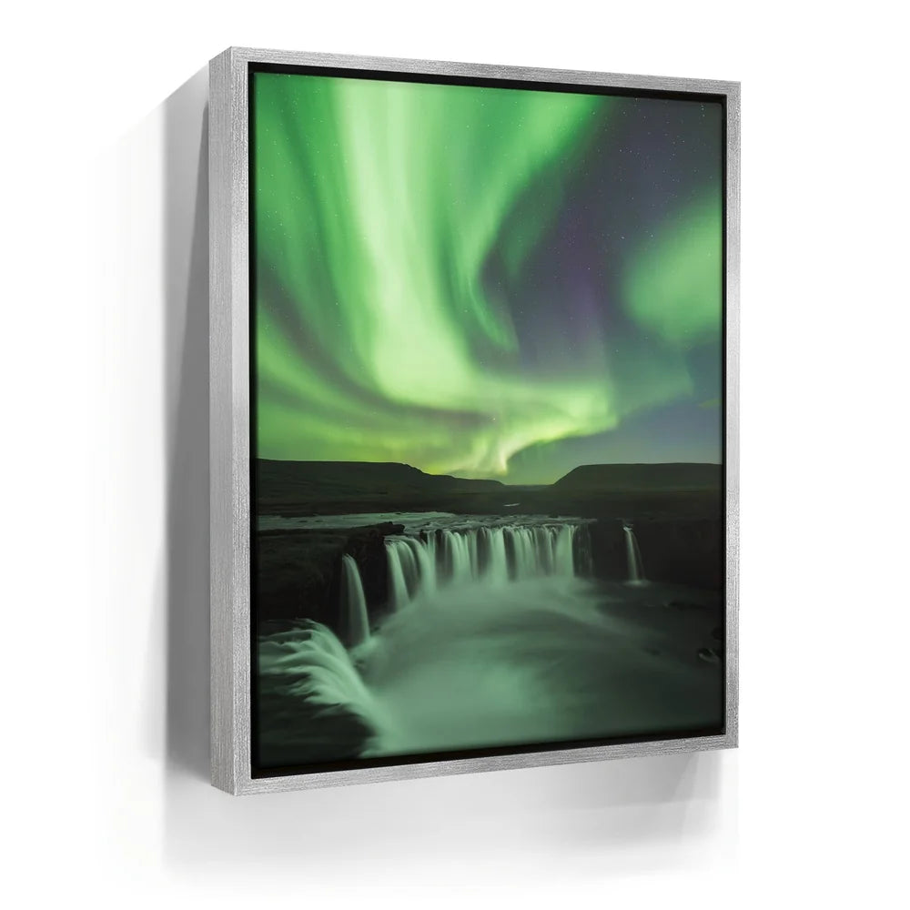 Featured image 8 for Northern Lights - Godafoss, Iceland