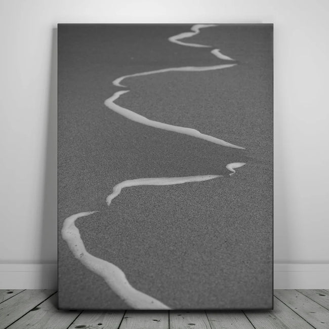 Featured image 1 for Ocean Design - B&W
