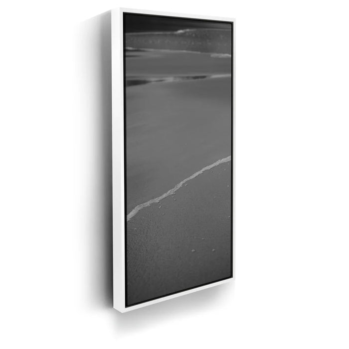 Featured image 6 for Ocean Lines - B&W