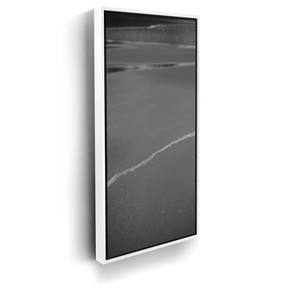 Featured image 6 for Ocean Lines - B&W