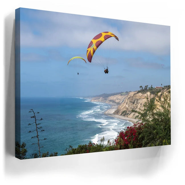 Featured image 3 for Paragliders at Torrey Pines
