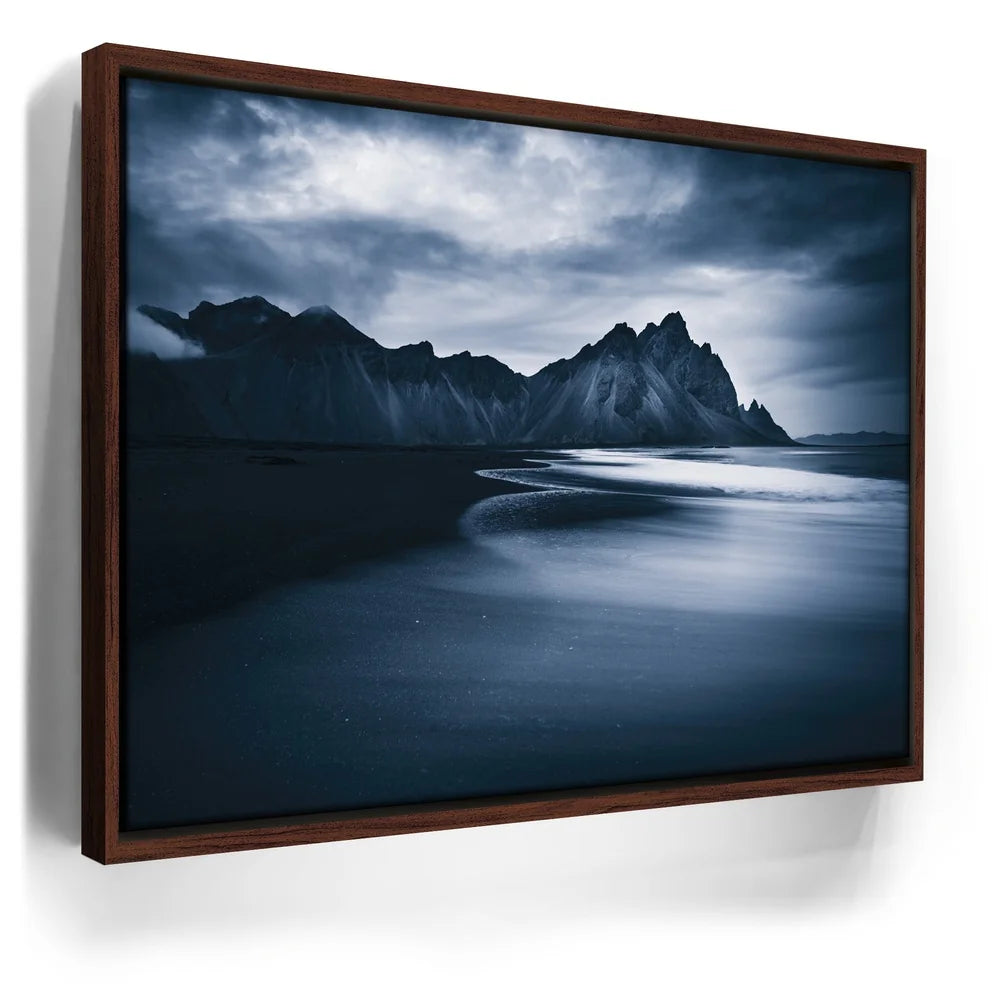 Featured image 10 for Peaceful Moment on the Black Sand Beach - Iceland