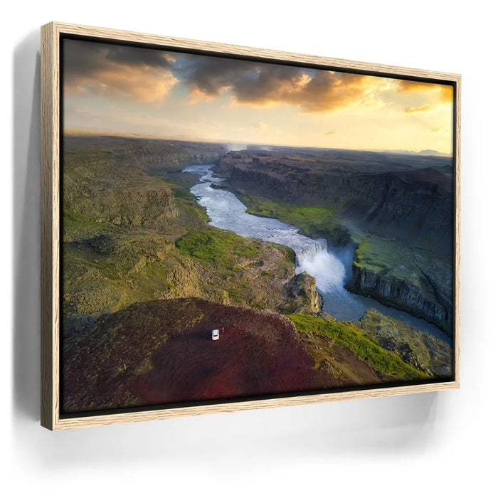 Featured image 9 for Picturesque Falls Valley - Iceland