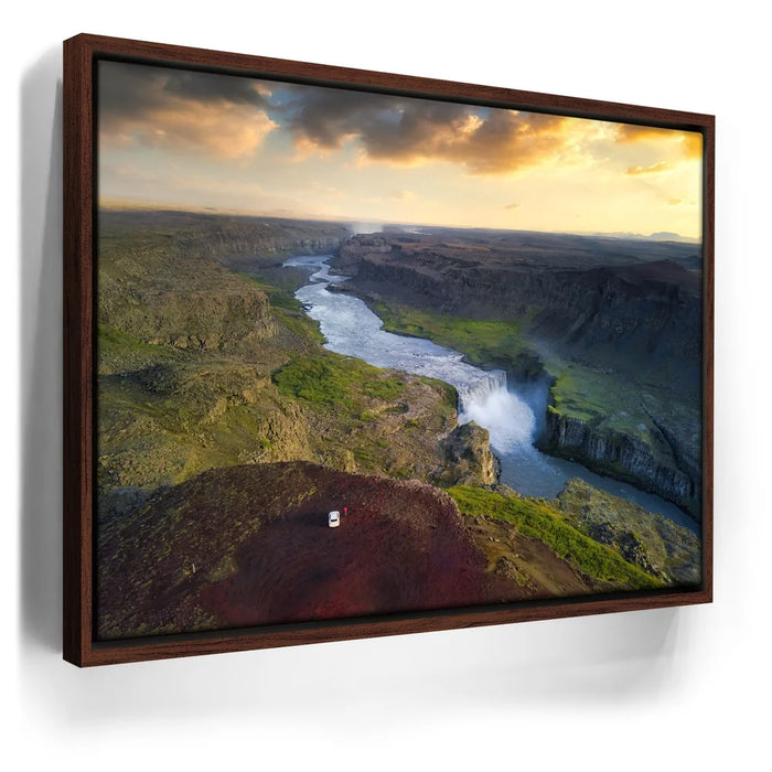 Featured image 10 for Picturesque Falls Valley - Iceland