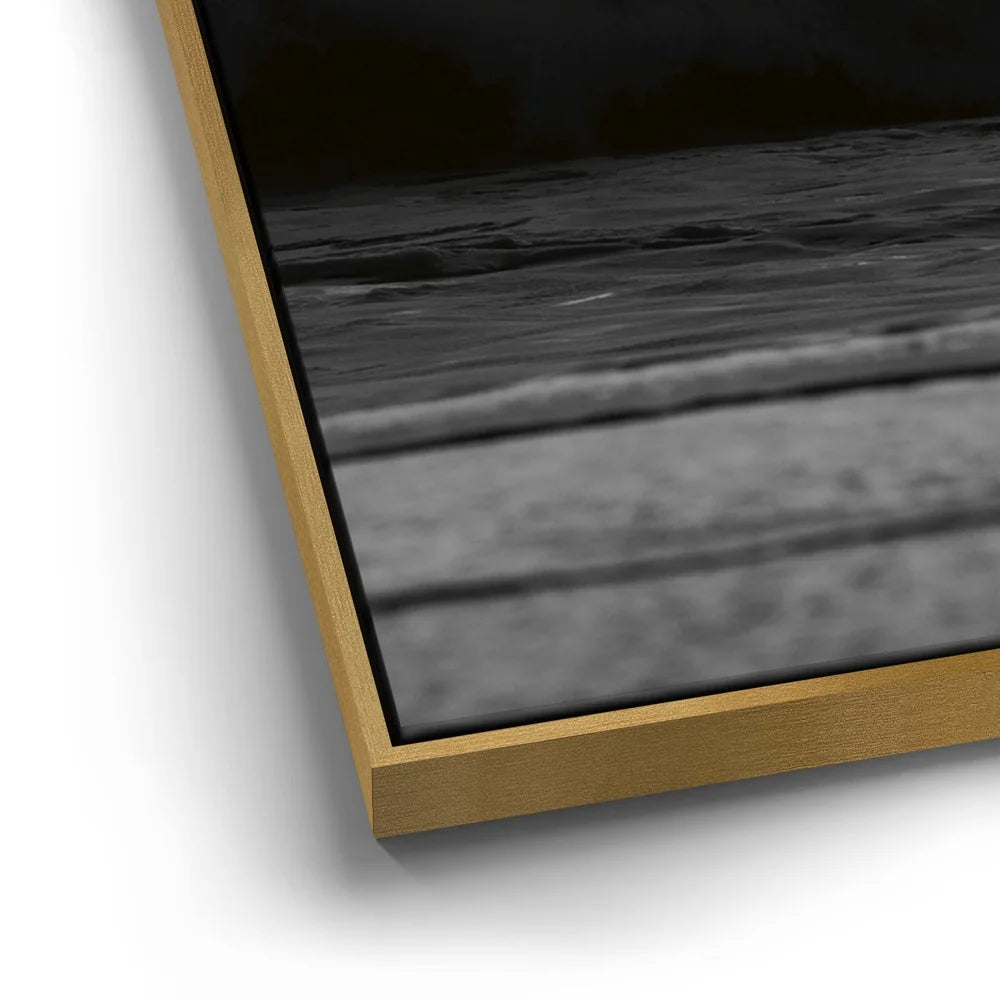 Featured image 12 for Powerful Waves, California - B&W