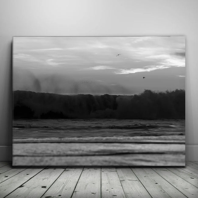 Featured image 1 for Powerful Waves, California - B&W