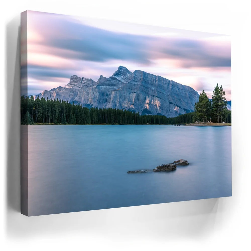 Featured image 3 for Quiet Grandeur