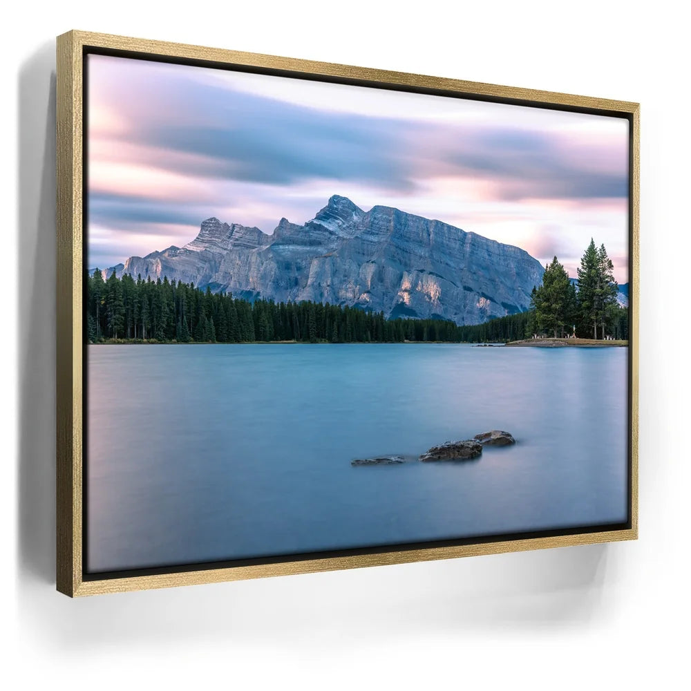 Featured image 8 for Quiet Grandeur