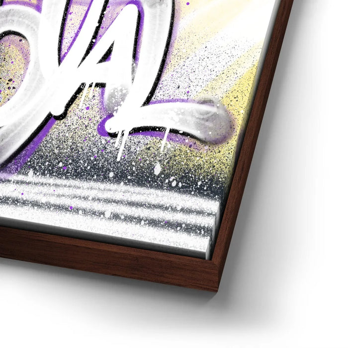 Featured image 14 for Royal - Stencil Graffiti