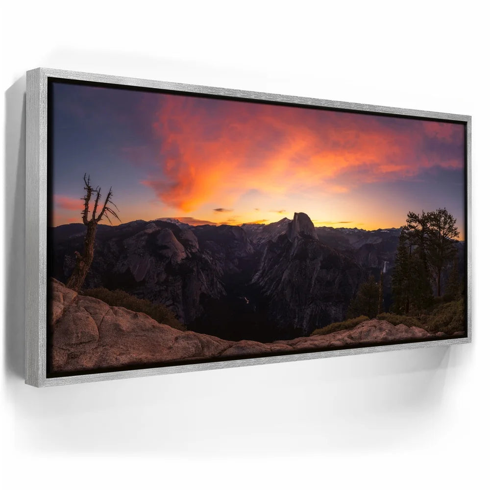 Featured image 8 for Sky Fire - Yosemite, CA