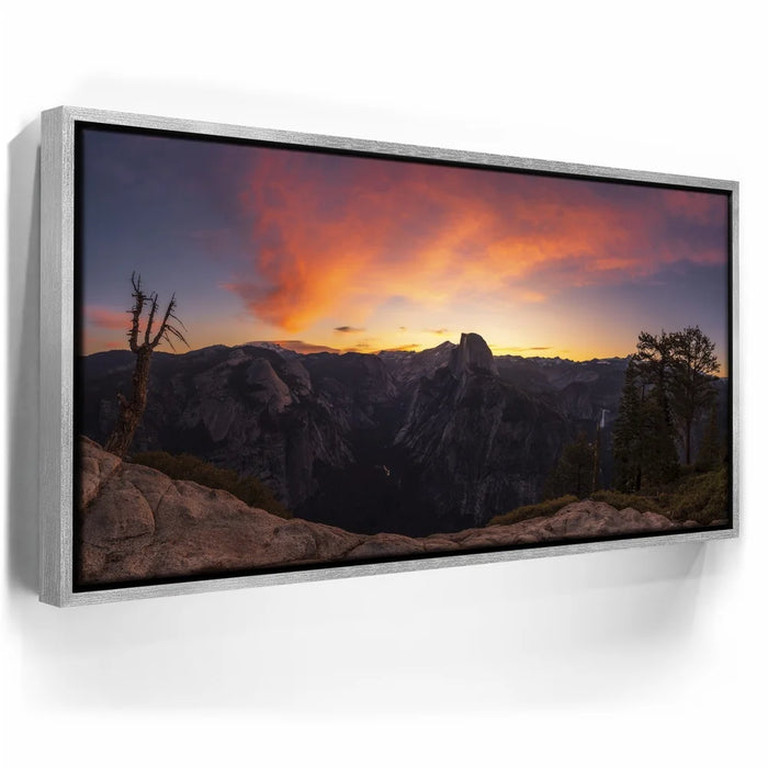 Featured image 8 for Sky Fire - Yosemite, CA