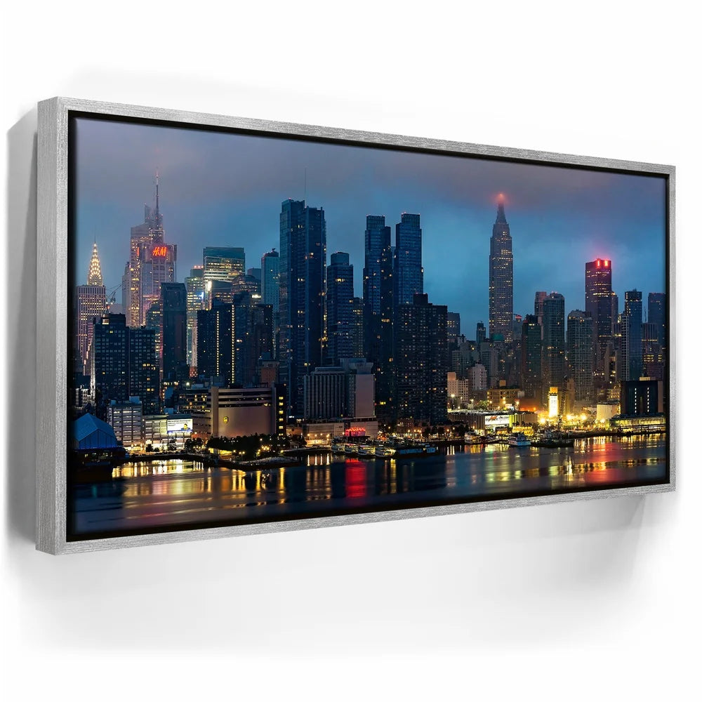 Featured image 8 for Smokey Midtown Manhattan Skyline Panoramic View At Night - 2 Of 2