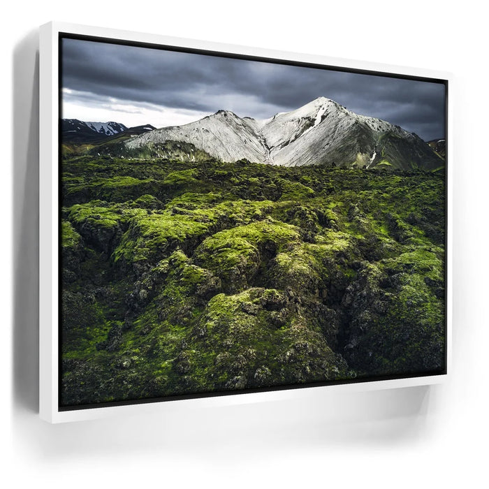 Featured image 6 for Snowy Serenity - Iceland