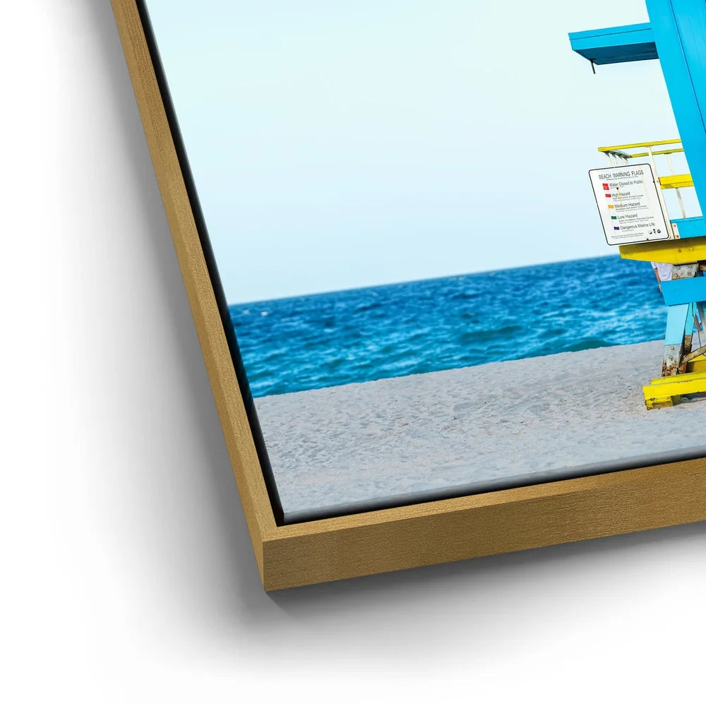 Featured image 12 for South Beach Lifeguard Tower - Blue