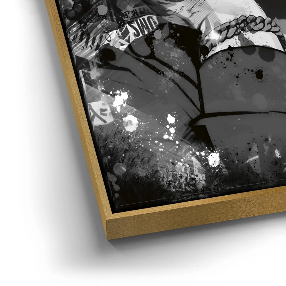 Featured image 12 for Stoney - Black & White