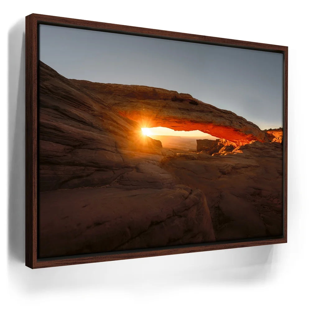 Featured image 10 for Sunrise at Mesa Arch, Canyonlands NP, Utah