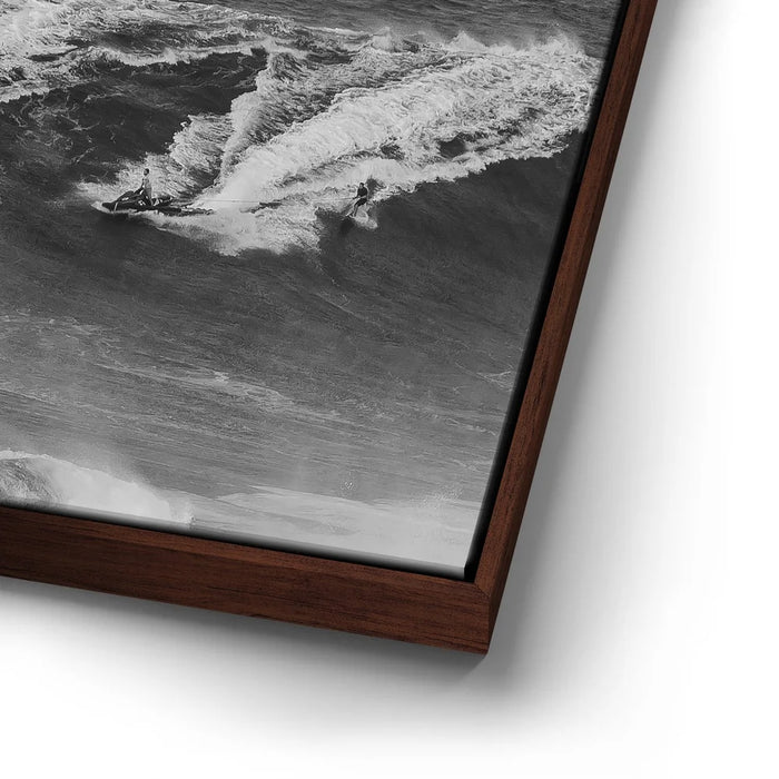 Featured image 14 for Surfing Jaws, Maui - B&W