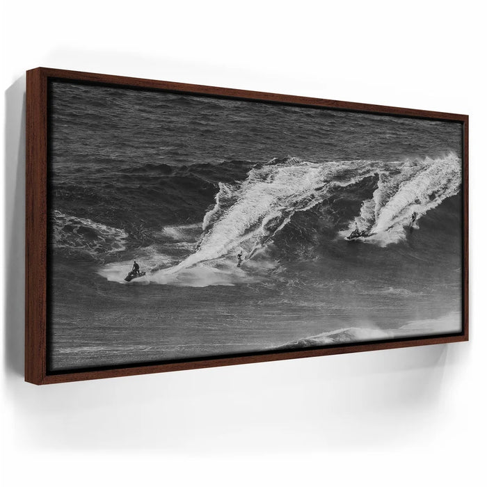 Featured image 10 for Surfing Jaws, Maui - B&W