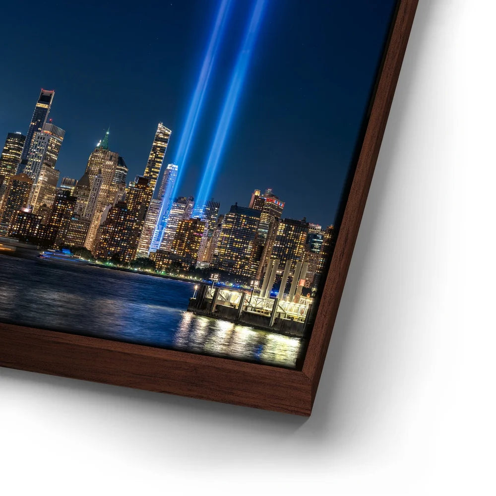 Featured image 14 for Tribute In Light And 1 World Trade Center Panorama
