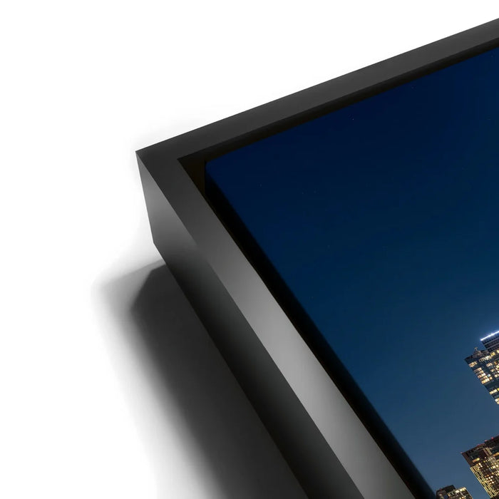 Featured image 11 for Tribute In Light And 1 World Trade Center Panorama