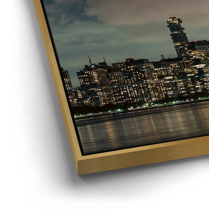 Featured image 12 for Tribute In Light, Manhattan, New York City - 1 Of 2