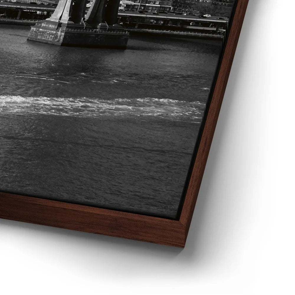 Featured image 17 for Under Manhattan