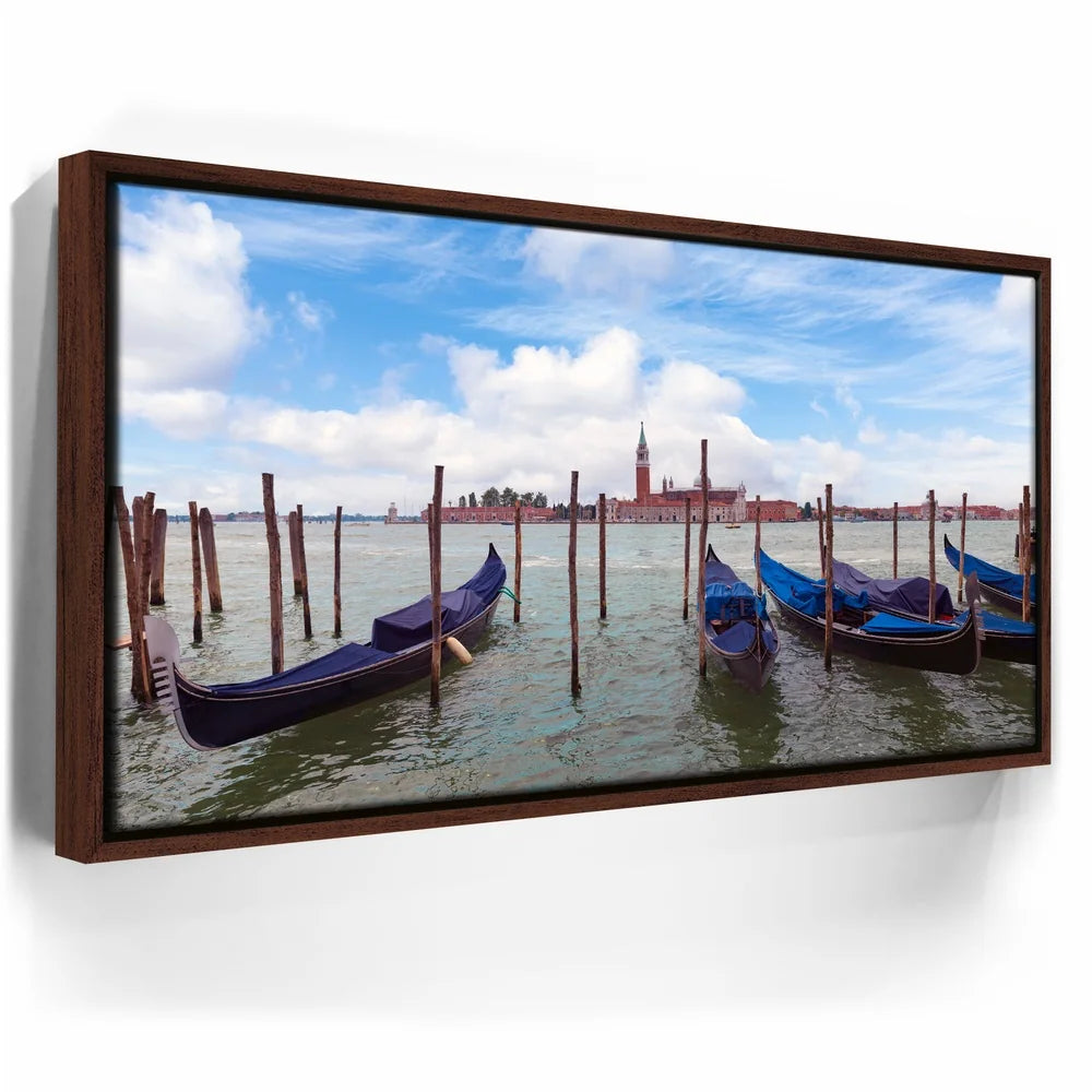 Featured image 10 for Venice Gondola Reflections