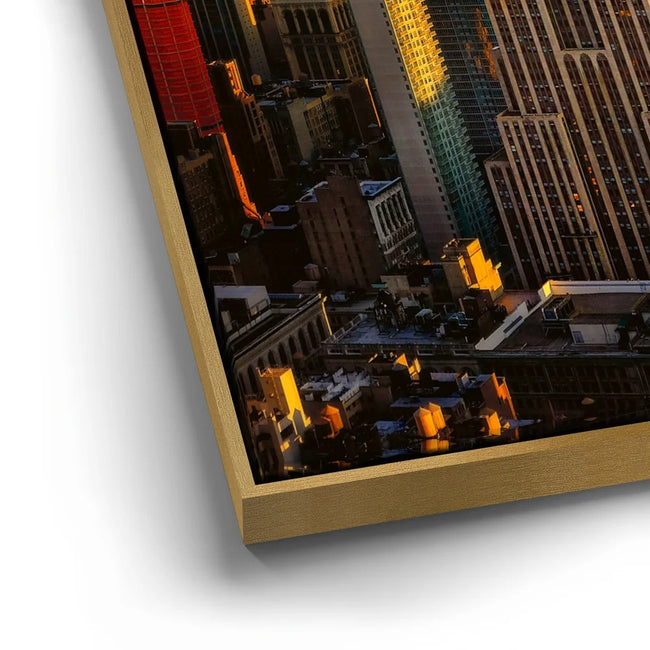 Featured image 12 for Vertical Panoramic View Of Empire State Building At Golden Hour