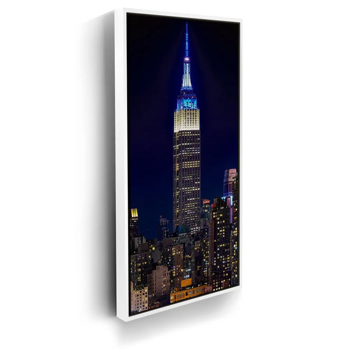 Featured image 6 for Vertical Panoramic View Of Empire State Building At Night