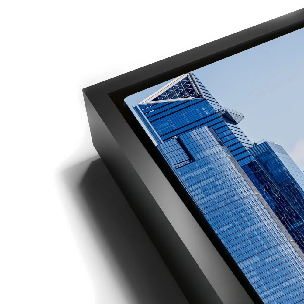 Featured image 11 for Vertical Panoramic View Of Empire State Building With Hudson Yards