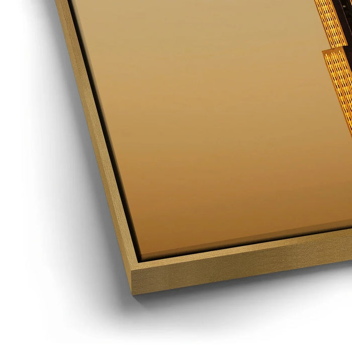 Featured image 12 for Vertical View Of The Top Of The Empire State Building At Sunrise