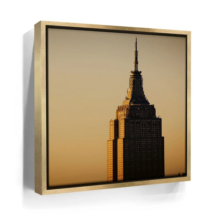 Featured image 7 for Vertical View Of The Top Of The Empire State Building At Sunrise