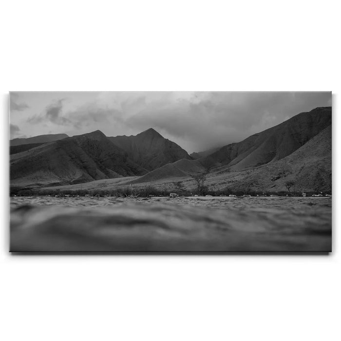 Featured image 1 for West Mountains, Maui - B&W