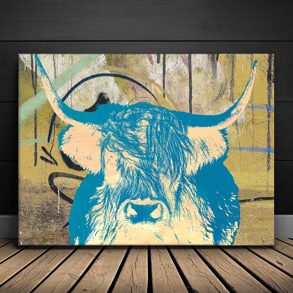 Highland Cow Light Blue